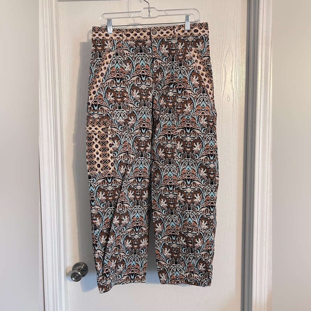 Anthropologie | Multicolor Patterned Fabric | Size 10